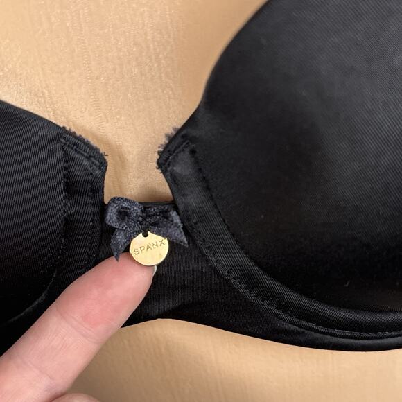 Spanx Bra La Mode Bra 32C Balconette Black Lined Underwire Lined - Picture 2 of 9